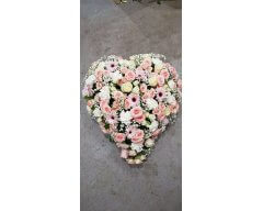 composition florale deuil coussin coeur rose blanc