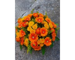 COMPOSITION FLORALE DEUIL COUSSIN ROND ORANGE