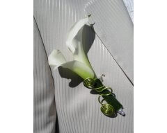 BOUTONNIERE CALLAS BLANC